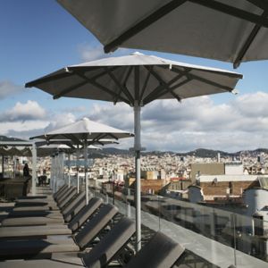 Parasol Ibiza S with gray canvas.
